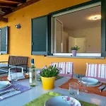 Binny's House Daire Castelletto sopra Ticino