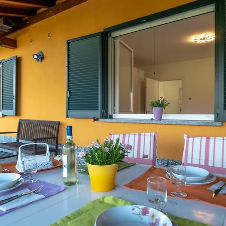 Binny's House Apartment Castelletto sopra Ticino