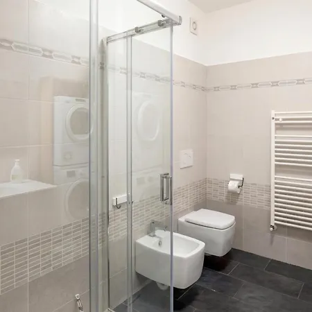 Binny's House * Castelletto sopra Ticino