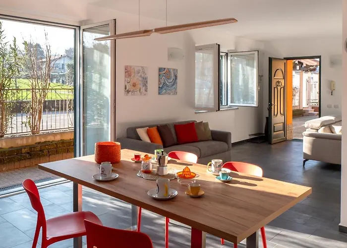 Binny's House Apartment Castelletto sopra Ticino