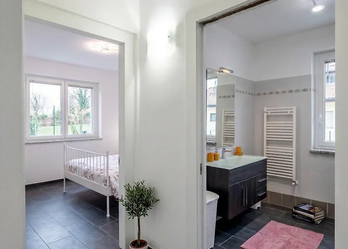 Apartament Binny's House *